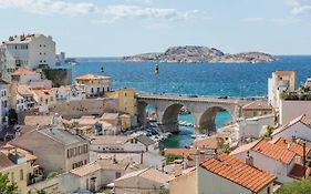T2 SUPERBE VUE MER et Vallon Des Auffes avec Parking